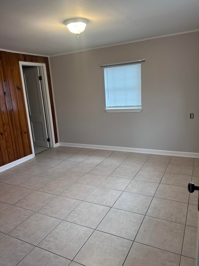 Building Photo - 351 Alabama St