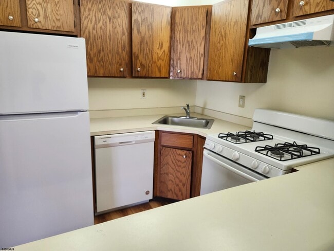 Building Photo - 25 Liberty Ct