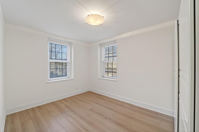 Building Photo - 3450 39th St NW