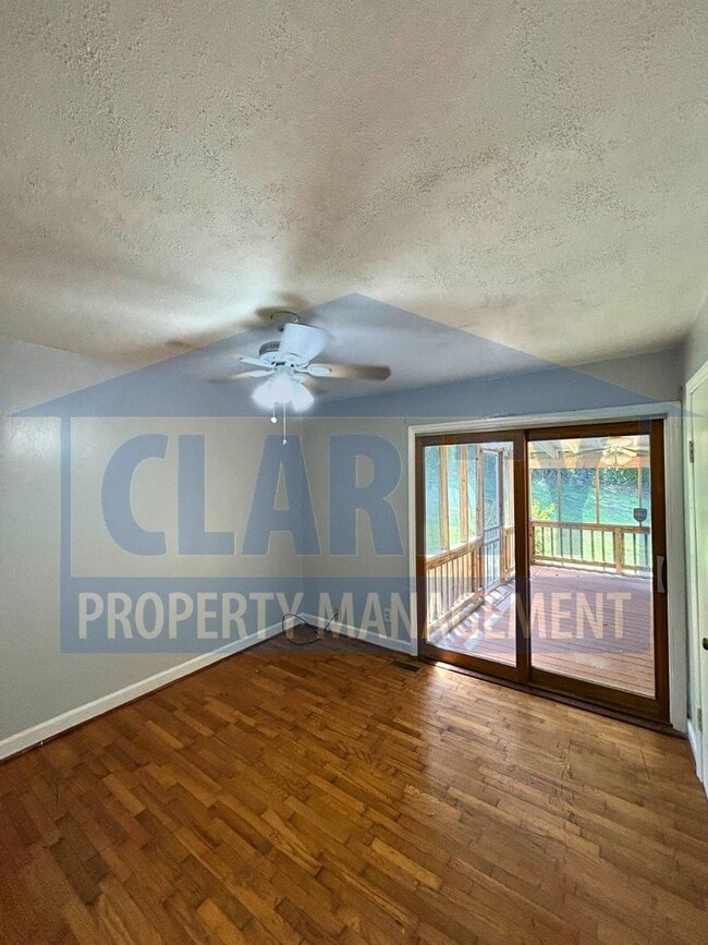 Building Photo - Beautiful 3-Bedroom, 1-Bath Home!