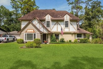 Building Photo - 1711 Chestnut Ridge Rd