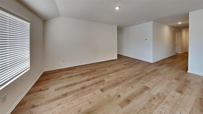 Building Photo - 1177 Sunflower Ln