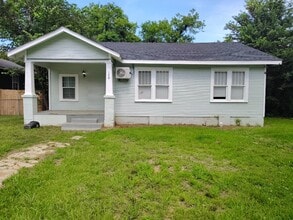 Building Photo - 148 Princeton St