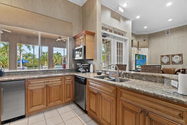 Building Photo - 7411 Vista Way