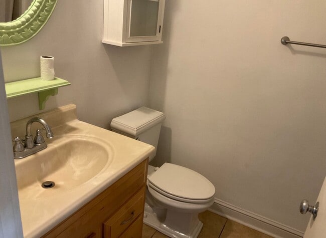 Building Photo - 1 Bed 1 Bath in Duckpond