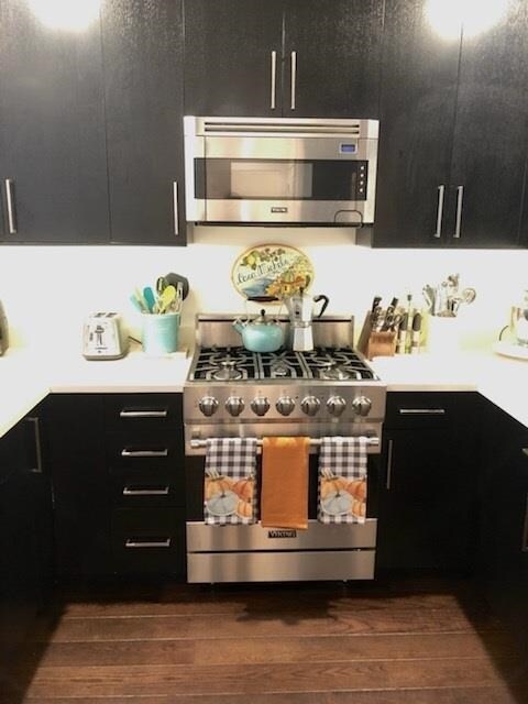 Building Photo - 1100 Maxwell Ln