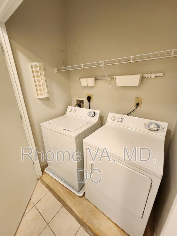 Building Photo - 1201 East-West Hwy