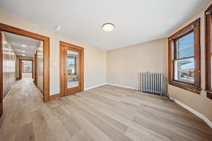 Building Photo - 1314 N Washington Ave