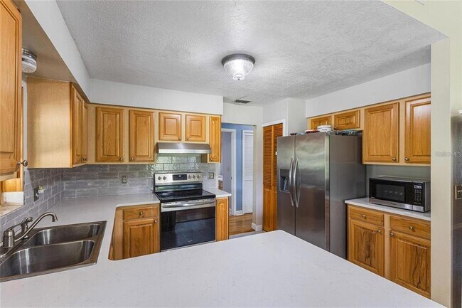 Building Photo - 17877 C R 378