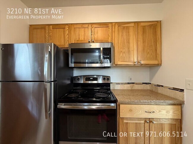 Building Photo - 3210 NE 81st Ave