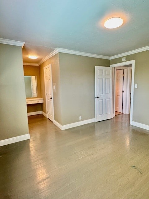Building Photo - 5554 Indiana Dr