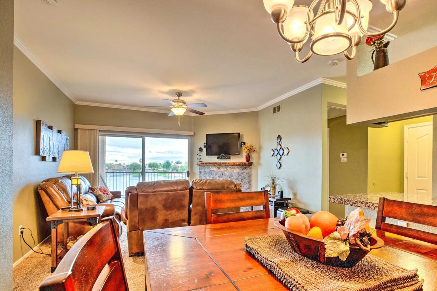 Building Photo - 16013 S Desert Foothills Pkwy