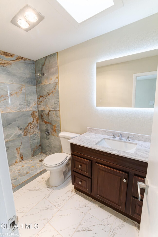 Building Photo - 7304 Gran Vida Dr