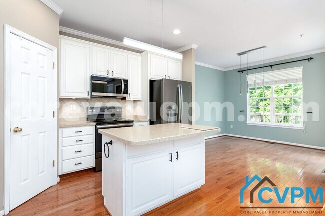 Building Photo - 806 Emory Ct
