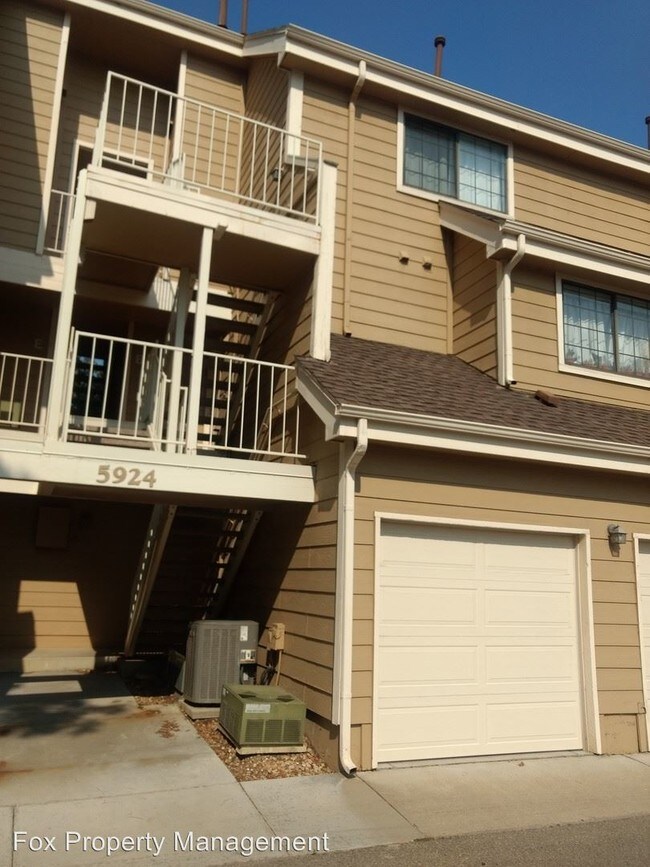 Building Photo - 5924 Gunbarrel Ave