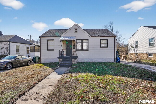 Building Photo - Charming 2BR House in Saint Louis