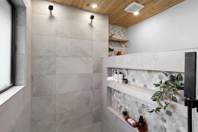 Building Photo - 13804 W Iliff Ave