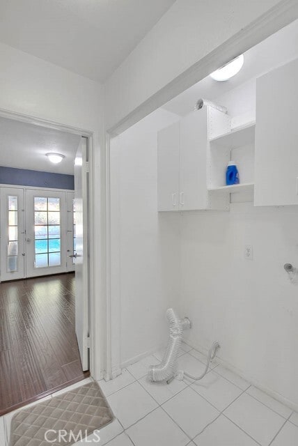 Building Photo - 23862 Country View Dr
