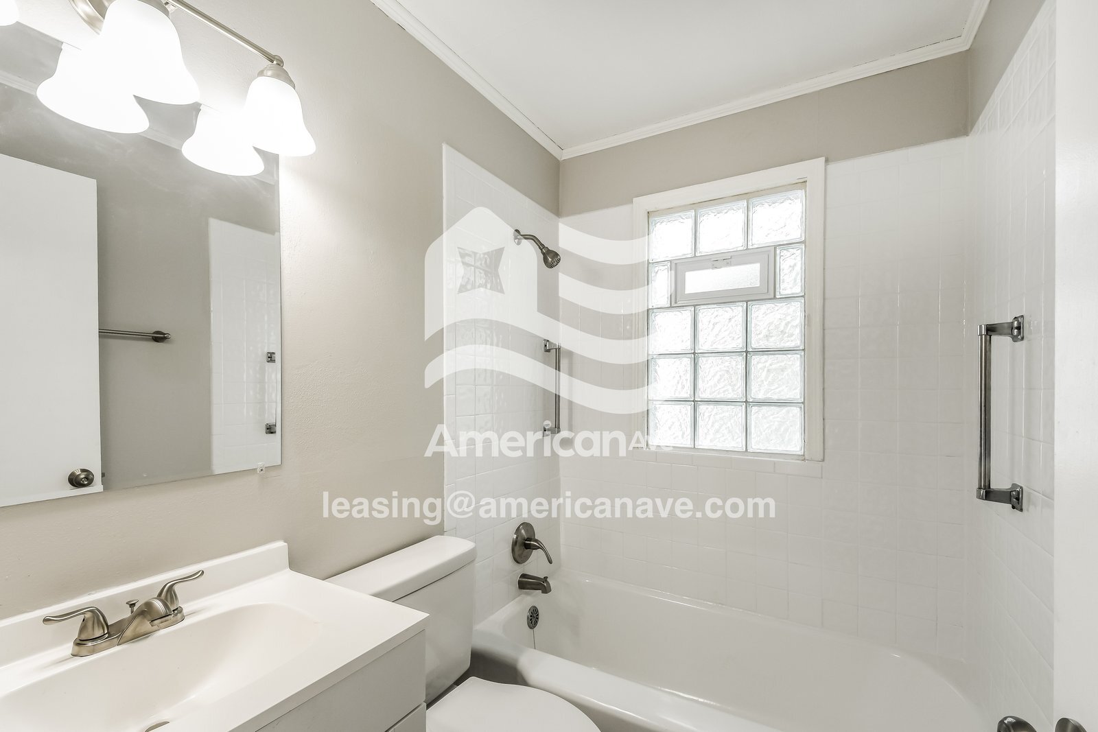 Building Photo - 1112 Bakewell Dr