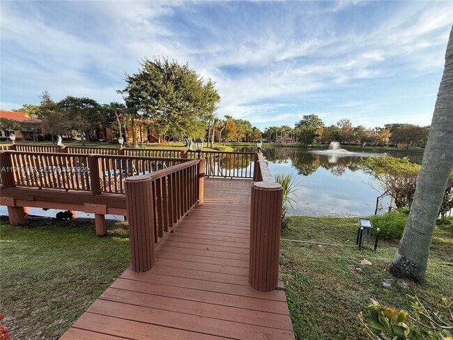 Building Photo - 10773 Cleary Blvd