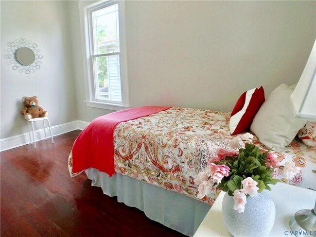 Building Photo - Beautifully renovated 2-story home with ensuite near Brookland Park Blvd
