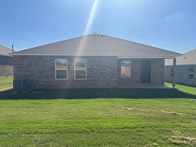 Building Photo - Available for Pre-leasing!!-Three Bedroom | Two Bath Home in Broken Arrow