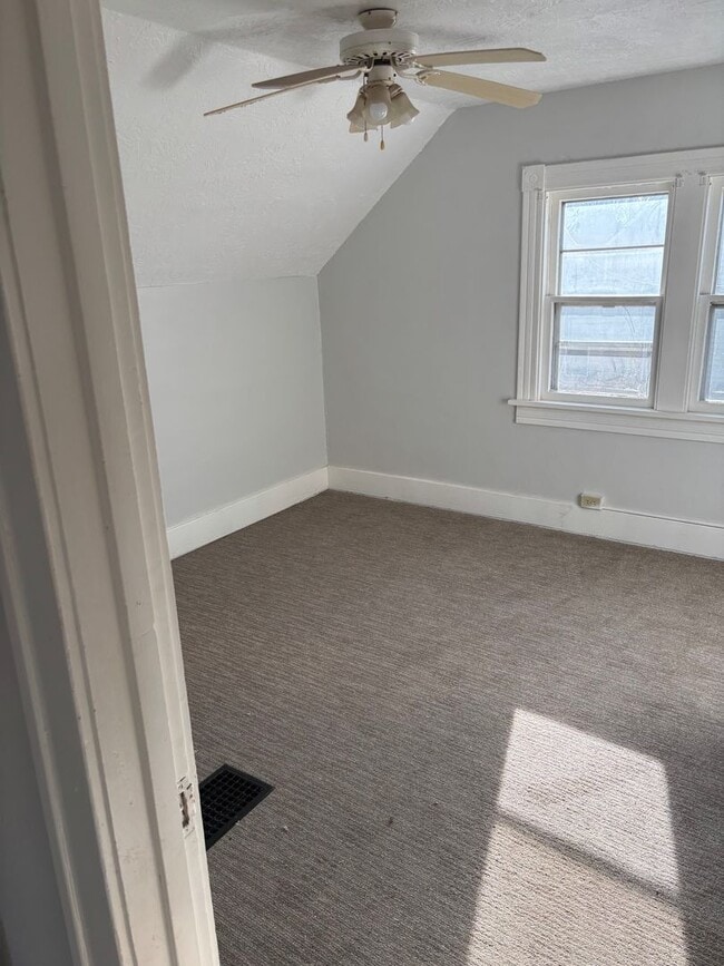 Building Photo - Coming Soon!