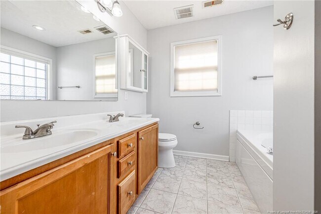 Building Photo - 3320 Benson Pl