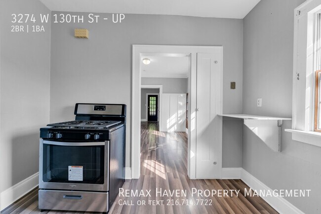 Building Photo - 3274 W 130th St
