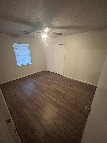 Building Photo - 3609 Barry Ave