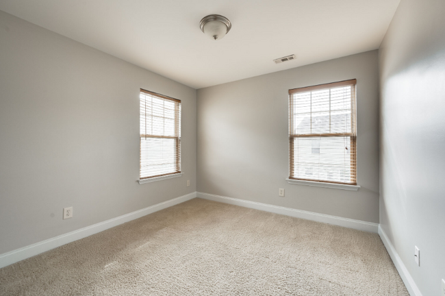 Building Photo - 138 Stonecrest Dr