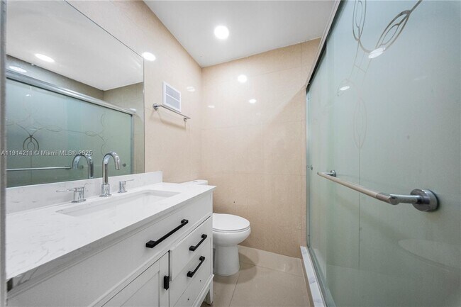 Building Photo - 1780 W 56th Terrace