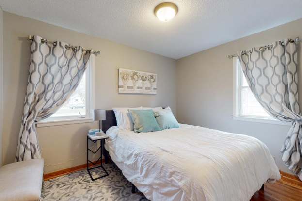 Building Photo - 1106 8th Ave SW