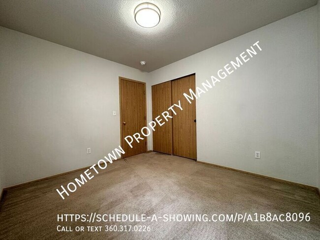 Building Photo - 4403 Chardonnay Dr SE