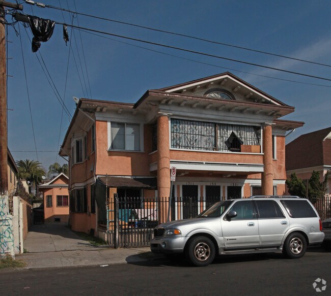 Building Photo - 129 E 29th St