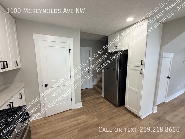 Building Photo - 1100 Mc Reynolds Ave NW