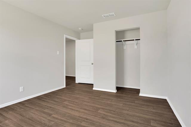 Building Photo - 137 Brooke Dr