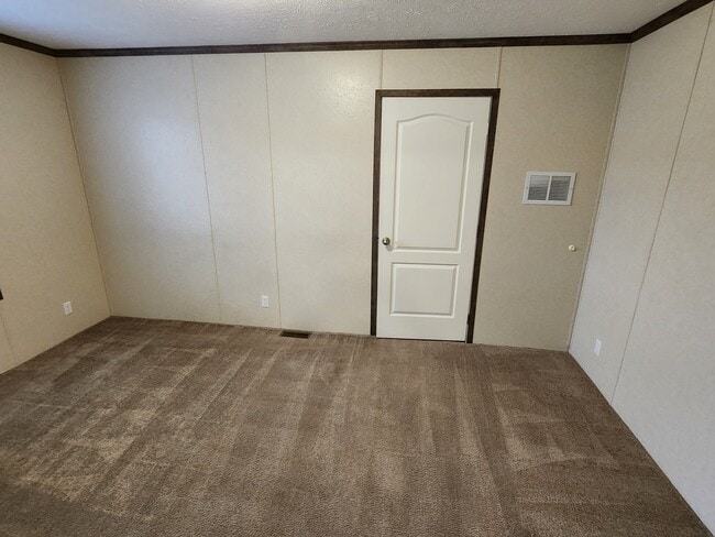 Building Photo - 121 Mulberry