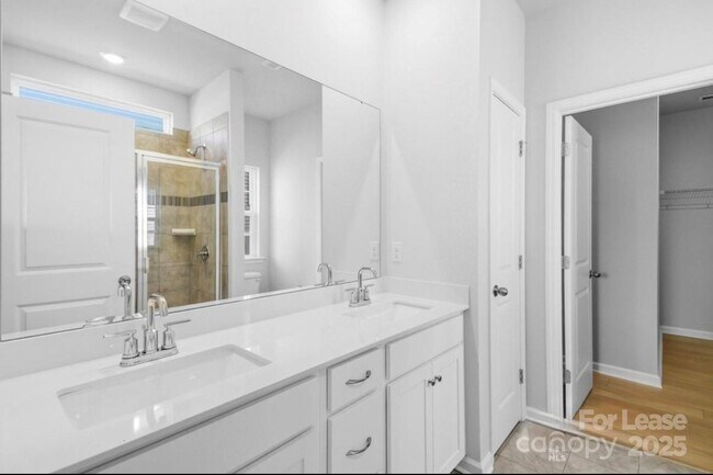 Building Photo - 4326 Shimmering Stone Wy