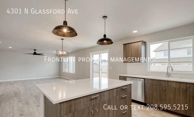 Building Photo - 4301 N Glassford Ave