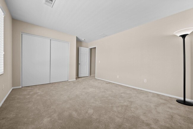 Building Photo - 44824 Dusty Rd