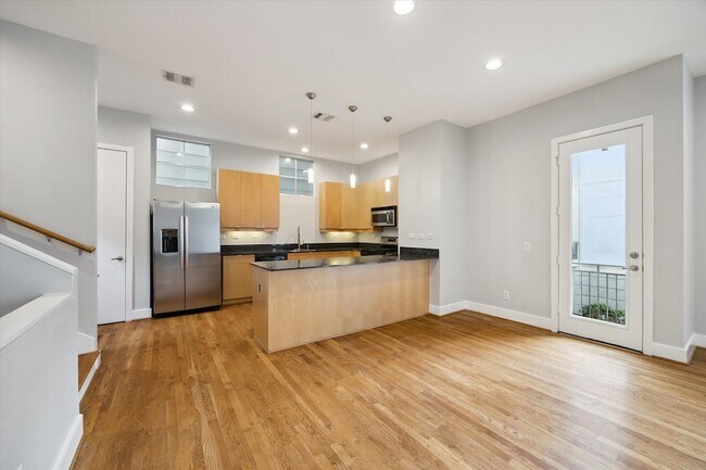 Building Photo - 4333 O'Reilly