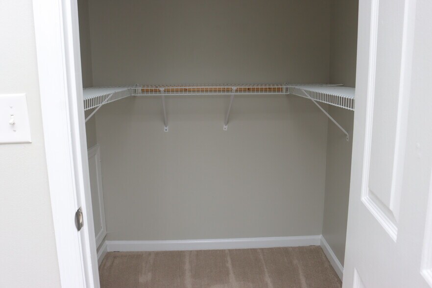Upstairs Closet - 1057 Stones Throw Dr NW