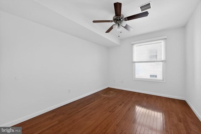 Building Photo - 1521 N 15th St