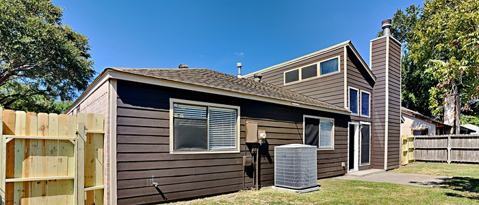 Building Photo - 6230 Billington St