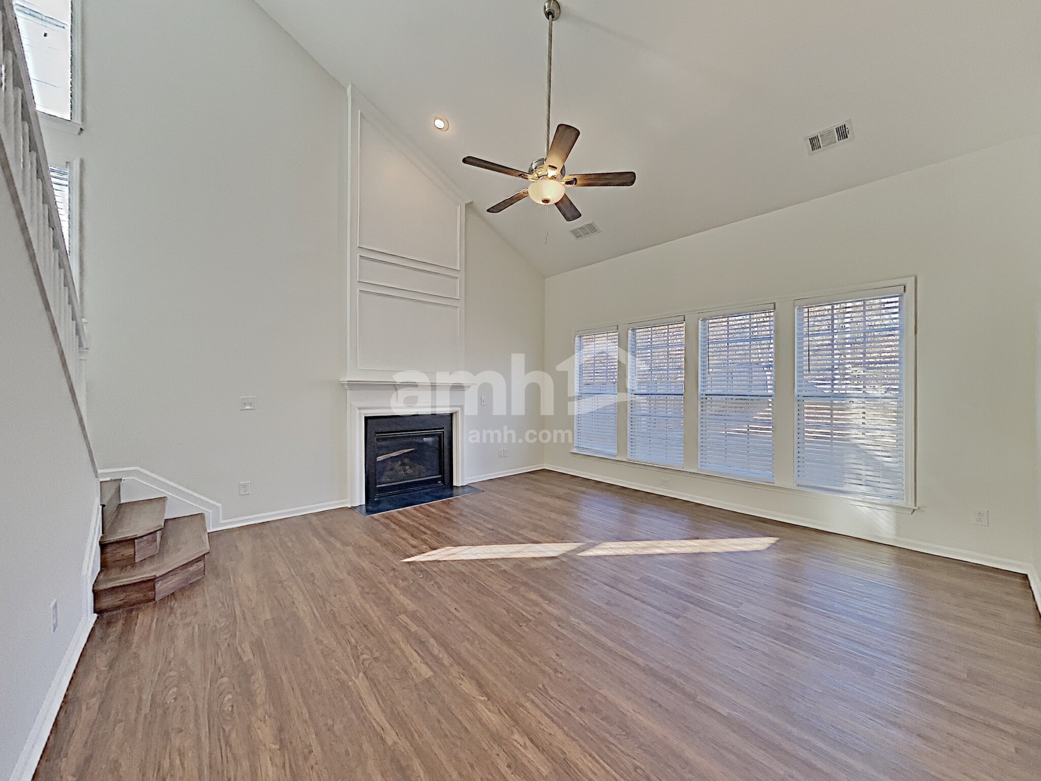 Building Photo - 316 Ridgewood Trail