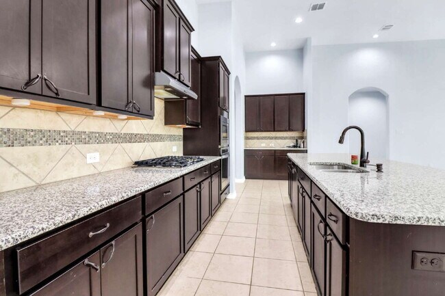 Building Photo - "Spacious 4-Bedroom Oasis with 3 Full Baths, Study, Game Room & NO HOA in San Antonio – 2,521 Sq ...