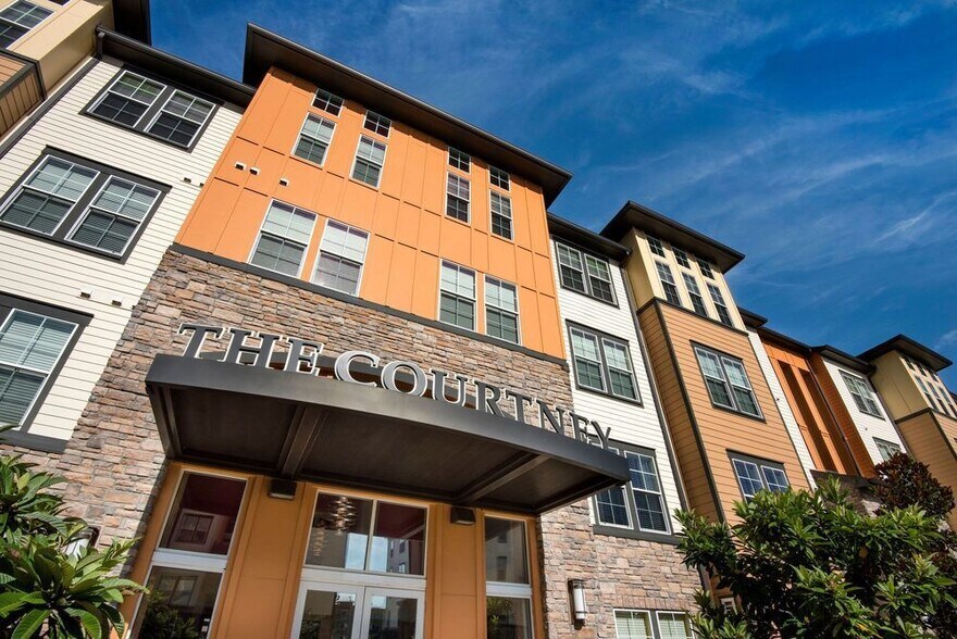 The Courtney at Universal Orlando, FL Apartment Finder