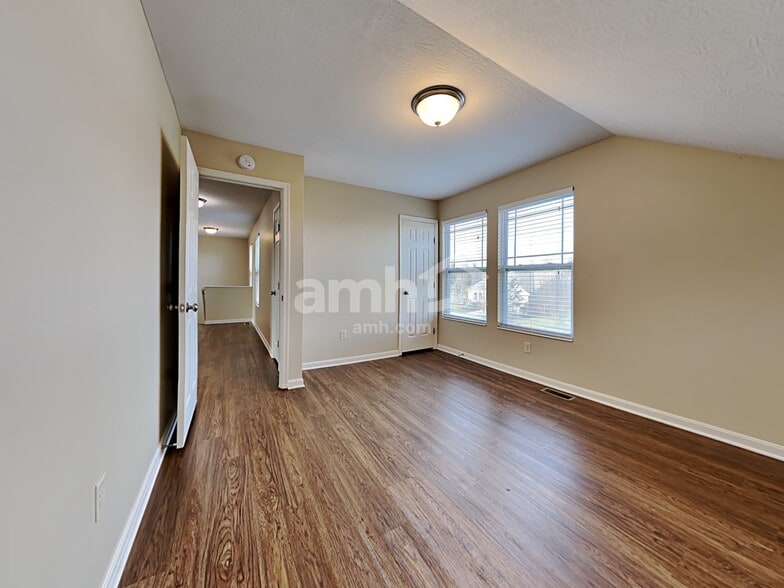 Building Photo - 4319 Hunting Hawk Dr