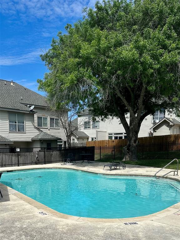 Building Photo - 12205 Abbey Glen Ln